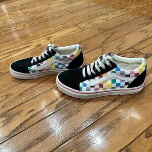 Kids Vans Old Skool Rainbow Checkerboard Sneakers Kids Size 2